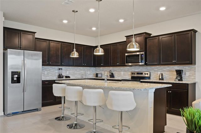 2176 LELANI CIRCLE, Davenport, FL 33897