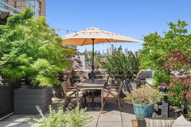 91 Grand Avenue 4D, Brooklyn, NY 11205