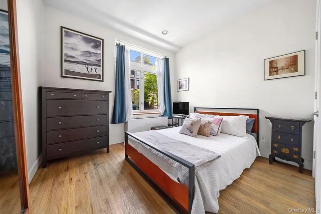 91 Grand Avenue 4D, Brooklyn, NY 11205