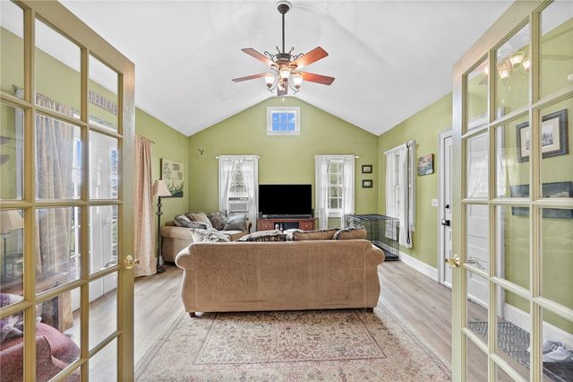 225 Rezen Road, Middlefield, NY 13450