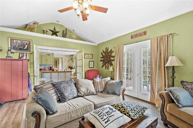 225 Rezen Road, Middlefield, NY 13450