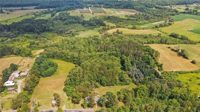 225 Rezen Road, Middlefield, NY 13450