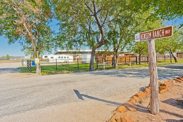 3004 Cottonfield, Azle, TX 76020