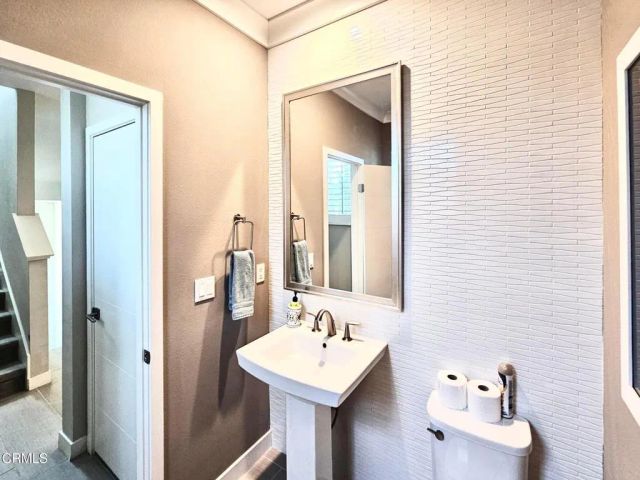 5663 Surfrider Way 101, Goleta, CA 93117