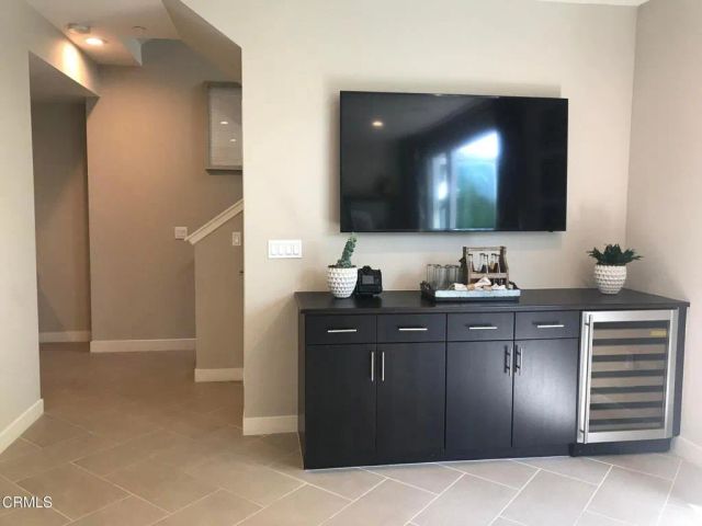 5663 Surfrider Way 101, Goleta, CA 93117