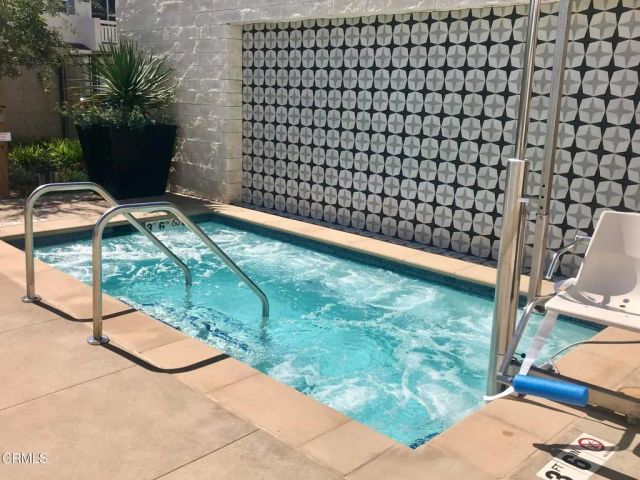 5663 Surfrider Way 101, Goleta, CA 93117