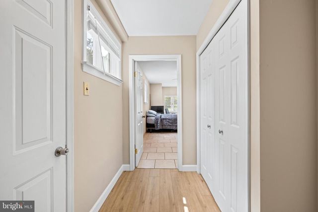 28 LORETTA BLVD, Sicklerville, NJ 08081