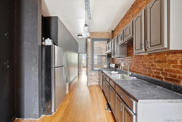 654 Mac Donough Street, Brooklyn, NY 11233