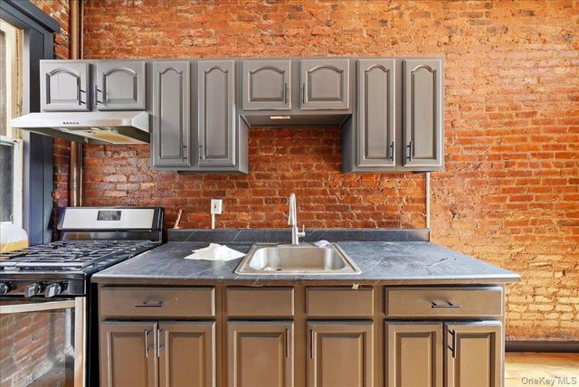 654 Mac Donough Street, Brooklyn, NY 11233