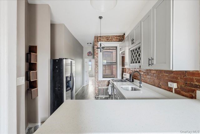 654 Mac Donough Street, Brooklyn, NY 11233