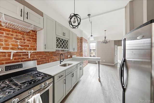 654 Mac Donough Street, Brooklyn, NY 11233