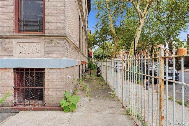 654 Mac Donough Street, Brooklyn, NY 11233