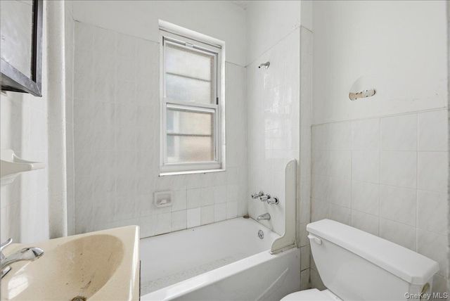 654 Mac Donough Street, Brooklyn, NY 11233