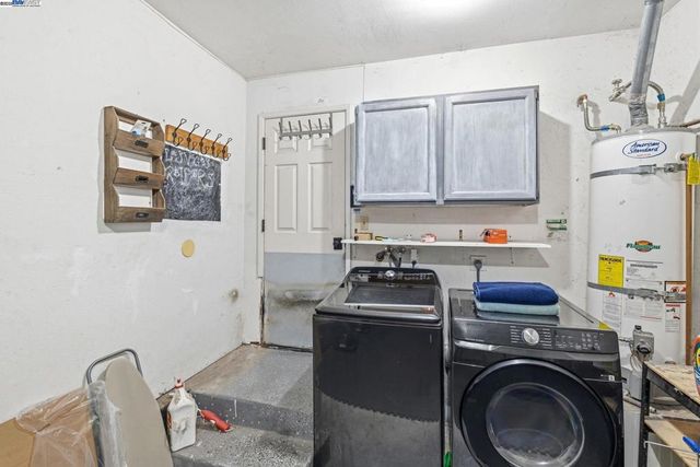 801 Nash Rd G4, Hollister, CA 95023