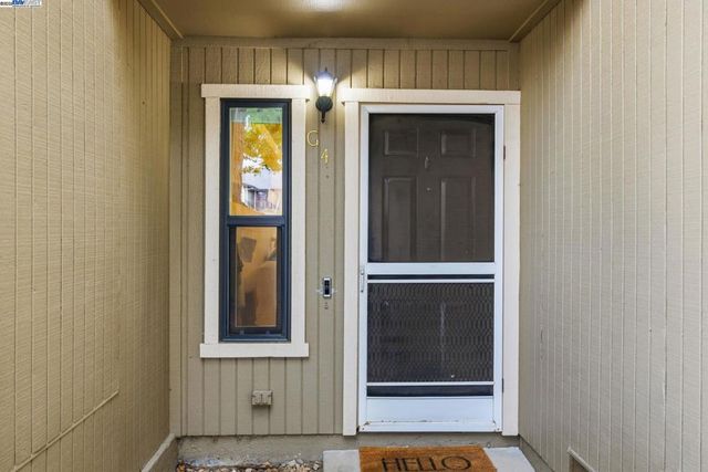 801 Nash Rd G4, Hollister, CA 95023