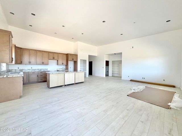 208 S Atlanta Street, Vail, AZ 85641