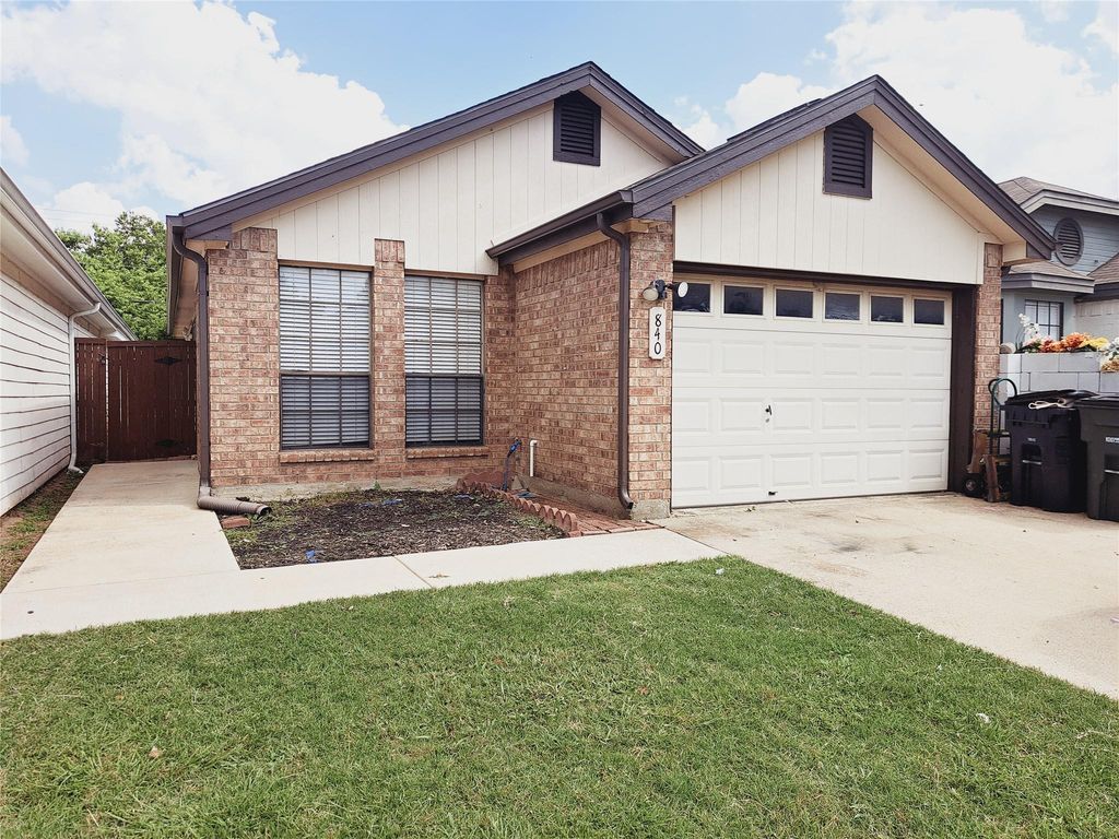 840 Topaz LN, Leander, TX 78641