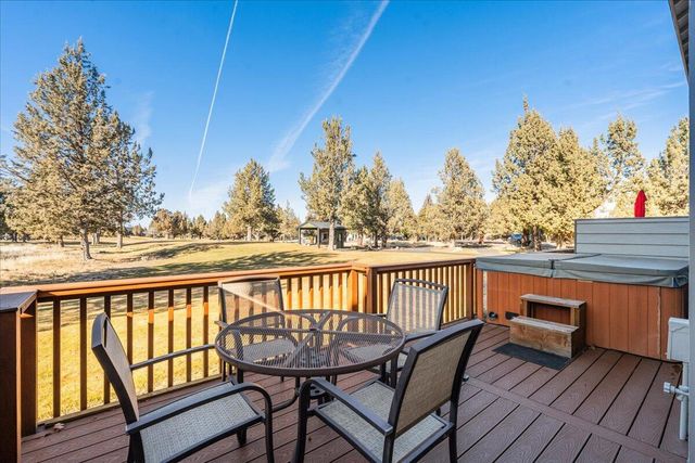 1140 Golden Pheasant Drive, Redmond, OR 97756