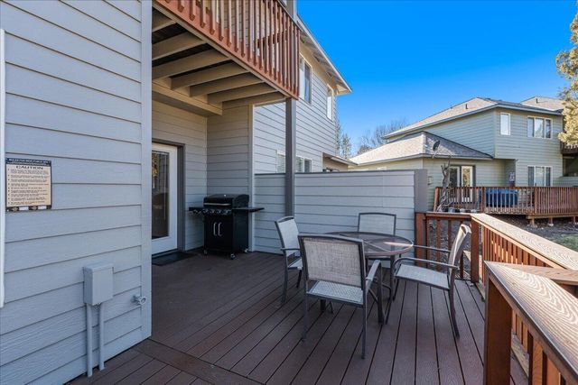 1140 Golden Pheasant Drive, Redmond, OR 97756