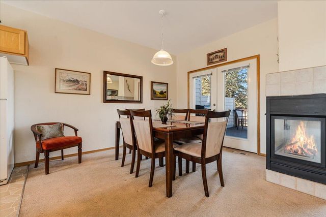 1140 Golden Pheasant Drive, Redmond, OR 97756