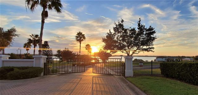 465 ADAMS VIEW LANE, Auburndale, FL 33823