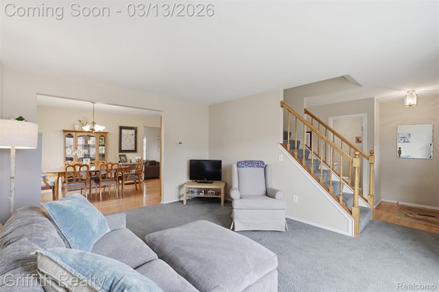 886 Alpine Drive, Brighton, MI 48116