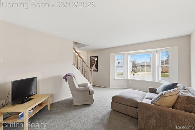 886 Alpine Drive, Brighton, MI 48116