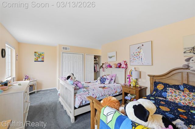 886 Alpine Drive, Brighton, MI 48116