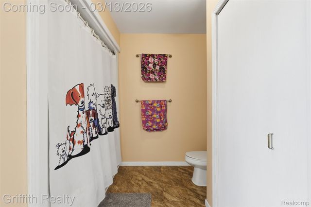 886 Alpine Drive, Brighton, MI 48116