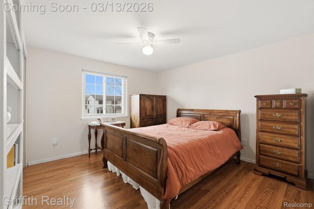 886 Alpine Drive, Brighton, MI 48116