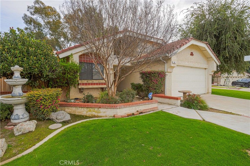 Image 22 of property listing at 608 Berwick, Bakersfield, CA 93311