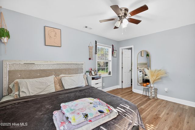 218 Forest View Drive, Havelock, NC 28532