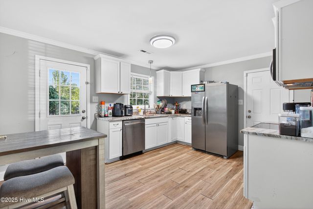 218 Forest View Drive, Havelock, NC 28532