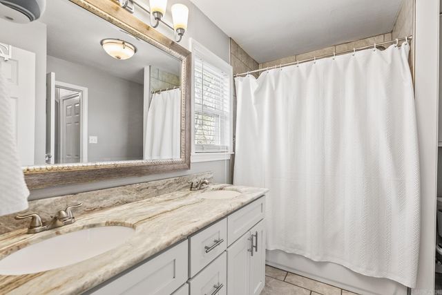 12 Tomahawk Road, Little Rock, AR 72205