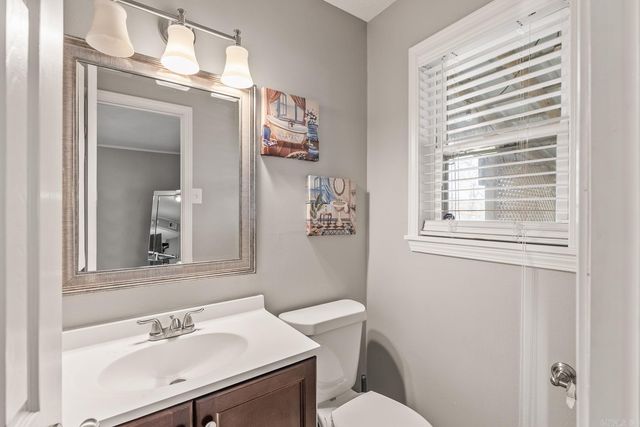 12 Tomahawk Road, Little Rock, AR 72205