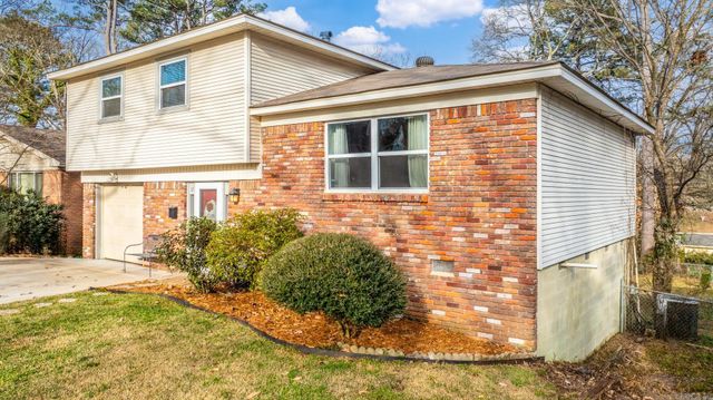 12 Tomahawk Road, Little Rock, AR 72205