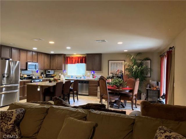 13579 Granite Peak, Victorville, CA 92394