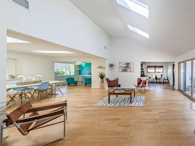 6518 Kury Lane, Houston, TX 77008