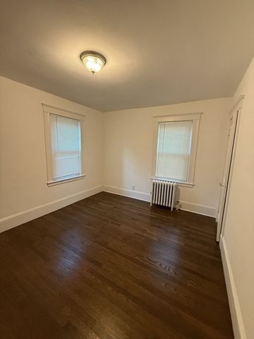 65 Salisbury Rd. 1, Watertown, MA 02472