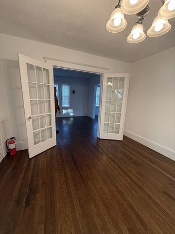 65 Salisbury Rd. 1, Watertown, MA 02472