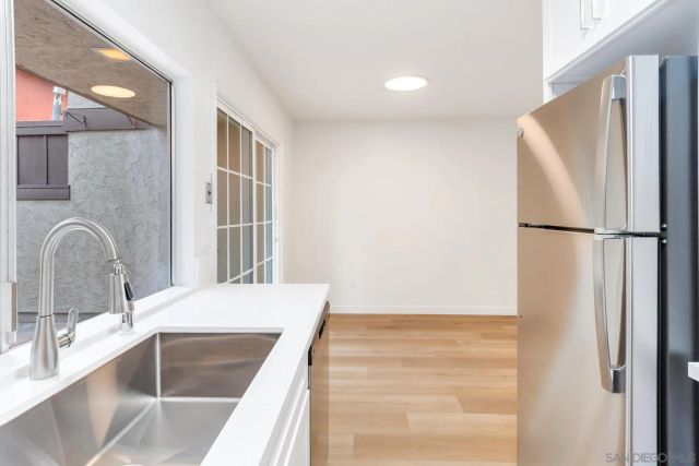 1711 summertime drive, El Cajon, CA 92021