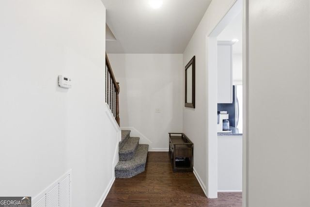 1252 Park Pass Row, Suwanee, GA 30024