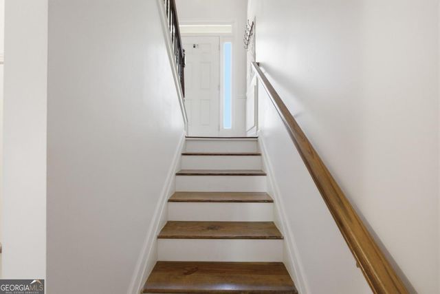 1252 Park Pass Row, Suwanee, GA 30024