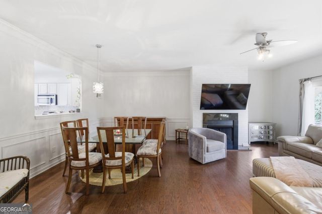 1252 Park Pass Row, Suwanee, GA 30024