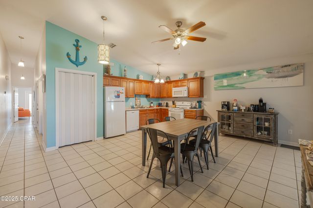 5504 E Hilltop Avenue E, Panama City, FL 32408