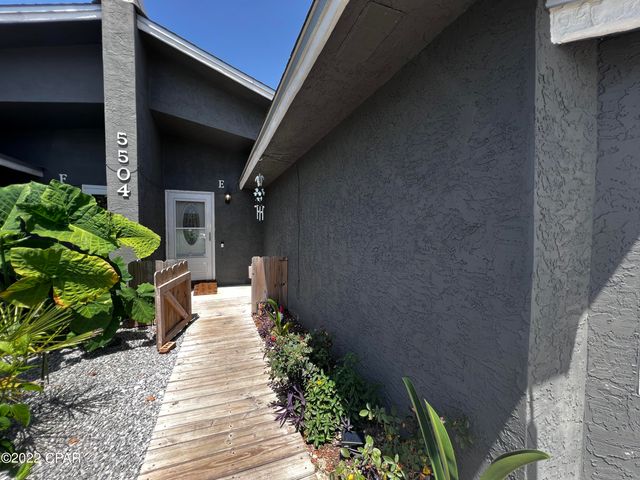 5504 E Hilltop Avenue E, Panama City, FL 32408