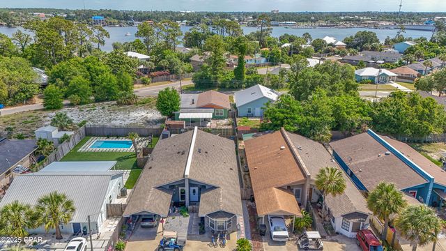 5504 E Hilltop Avenue E, Panama City, FL 32408