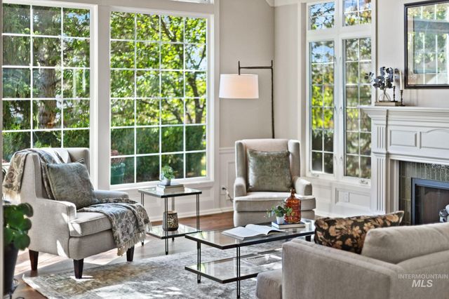 5310 N Quail Summit Way, Boise, ID 83703