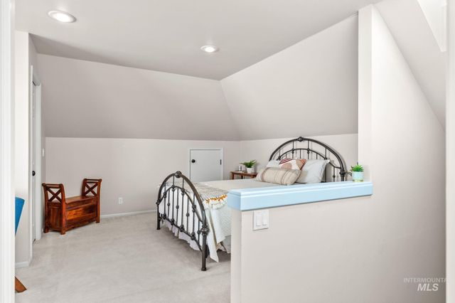5310 N Quail Summit Way, Boise, ID 83703