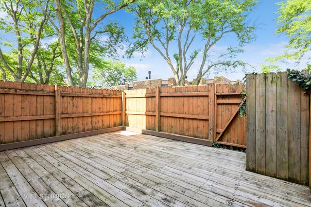 1611 Waxwing Court 1611, Schaumburg, IL 60173